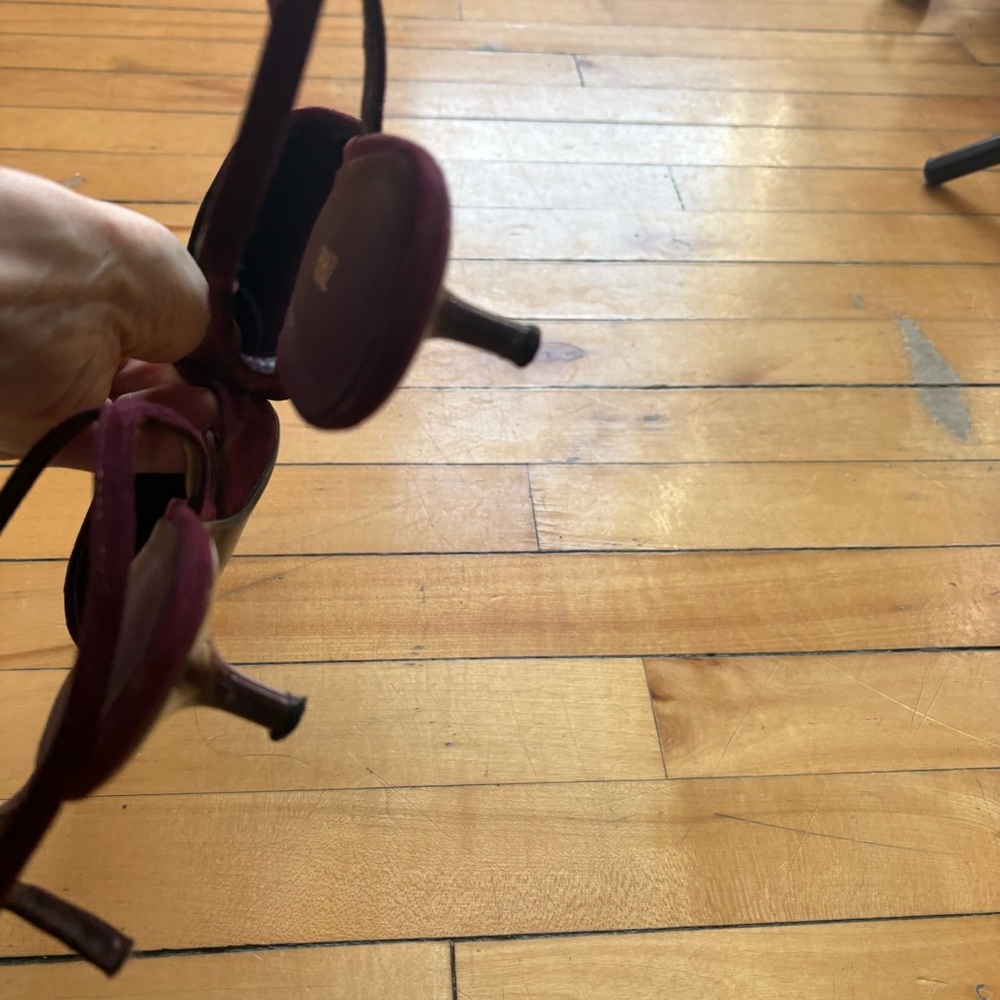 Zara Sz 9 (40) Burgundy Wine Color Pointy Toes Kitten Heels - Picture 6 of 8